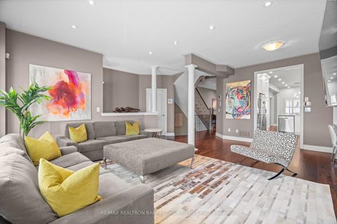 Photo 1 at 28 Mistywood Crescent, Patterson, Vaughan