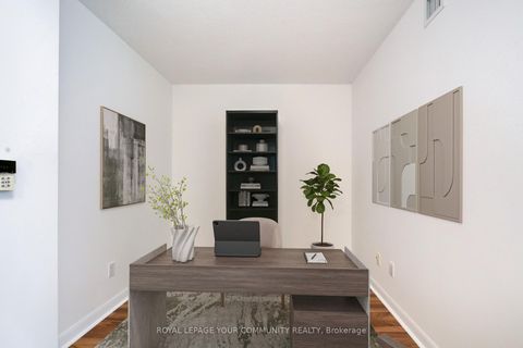 Photo 2 at 467 - 313 Richmond Street E, Moss Park, Toronto