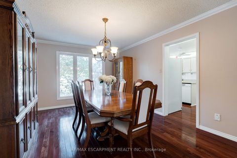 Photo 9 at 1151 Manor Road, GA Glen Abbey, Oakville