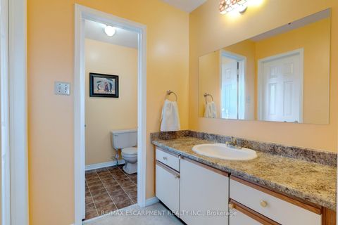 Photo 24 at 1151 Manor Road, GA Glen Abbey, Oakville