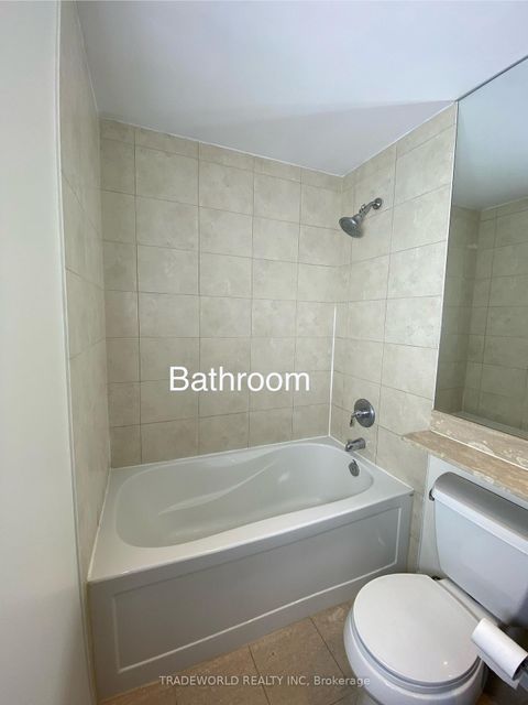 Photo 9 at 826 - 628 Fleet Street, Niagara, Toronto