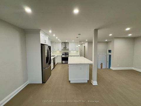 Photo 8 at 97 Lowcrest Boulevard, Sullivan, Toronto