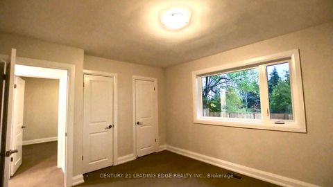 Photo 11 at 97 Lowcrest Boulevard, Sullivan, Toronto