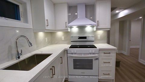 Photo 15 at 97 Lowcrest Boulevard, Sullivan, Toronto