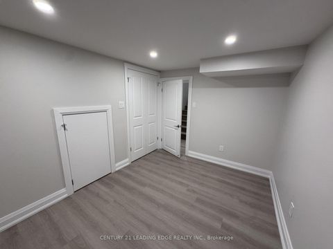 Photo 22 at 97 Lowcrest Boulevard, Sullivan, Toronto