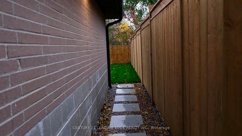 Photo 24 at 97 Lowcrest Boulevard, Sullivan, Toronto