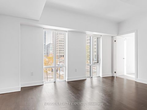 Photo 18 at 208 - 955 Bay Street, Bay Street Corridor, Toronto
