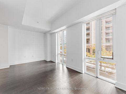 Photo 21 at 208 - 955 Bay Street, Bay Street Corridor, Toronto