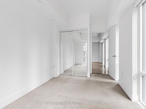 Photo 23 at 208 - 955 Bay Street, Bay Street Corridor, Toronto