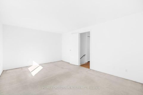 Photo 17 at 20 - 627 Rathburn Road, West Deane, Toronto
