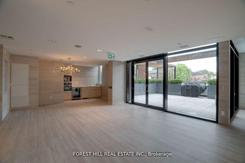 Photo 19 at 209 - 185 Alberta Avenue, Oakwood Village, Toronto