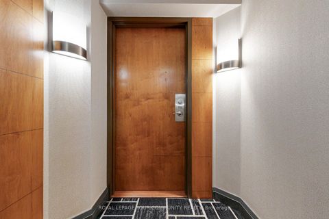 Photo 4 at 916 - 35 Bales Avenue, Willowdale East, Toronto