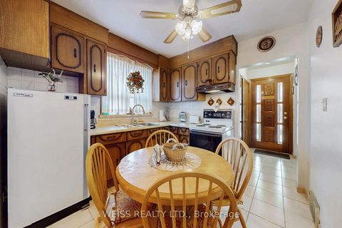 Photo 9 at 246 Thirtieth Street, Alderwood, Toronto