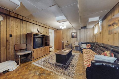 Photo 25 at 246 Thirtieth Street, Alderwood, Toronto