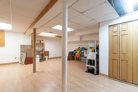 Photo 29 at 25 Willowmount Drive, Birchmount, Toronto