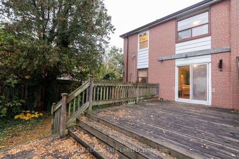 Photo 40 at 25 Willowmount Drive, Birchmount, Toronto