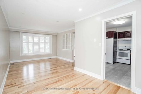Photo 4 at 56 Ascolda Boulevard, Eglinton East, Toronto