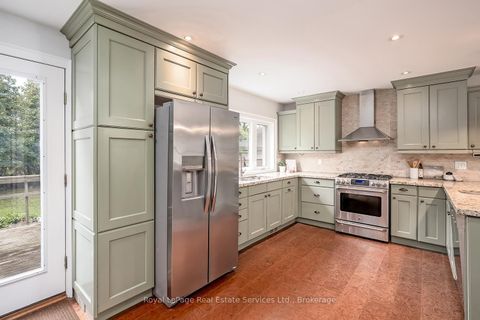 Photo 3 at 1071 Melvin Avenue, MO Morrison, Oakville