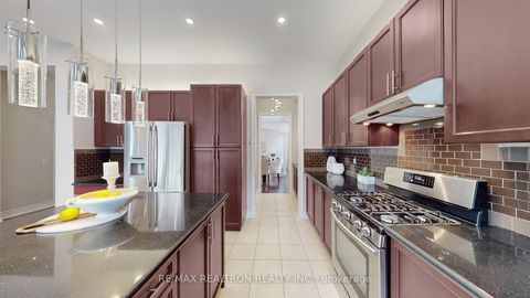 Photo 11 at 157 Sweet Anna Court, Patterson, Vaughan