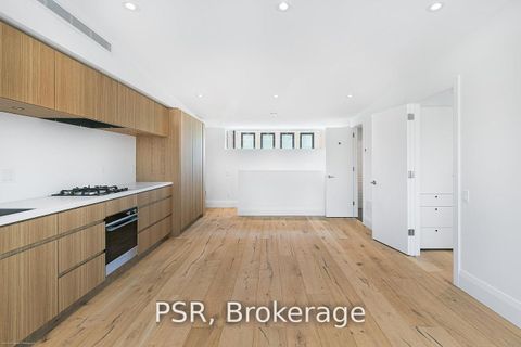 Photo 3 at D - 786 Ossington Avenue, Junction, Toronto