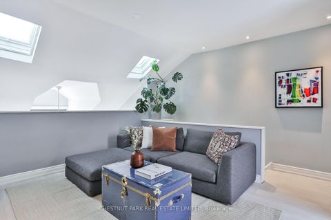 Photo 33 at 122 Ivy Avenue, South Riverdale, Toronto