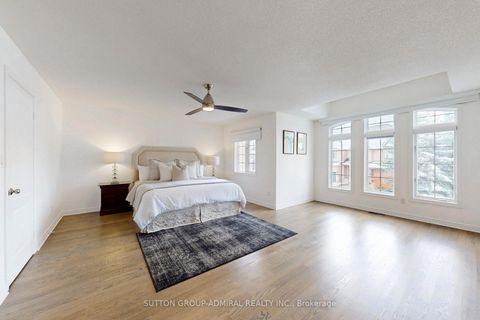 Photo 14 at 51 Abbeywood Gate W, Beverley Glen, Vaughan