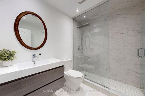 Photo 29 at 51 Abbeywood Gate W, Beverley Glen, Vaughan