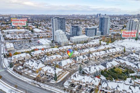 Photo 37 at 51 Abbeywood Gate W, Beverley Glen, Vaughan