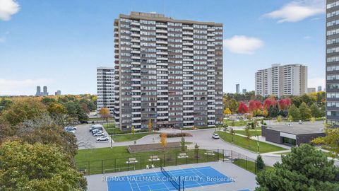 Photo 1 at 2002 - 65 Huntingdale Boulevard, L'Amoreaux, Toronto