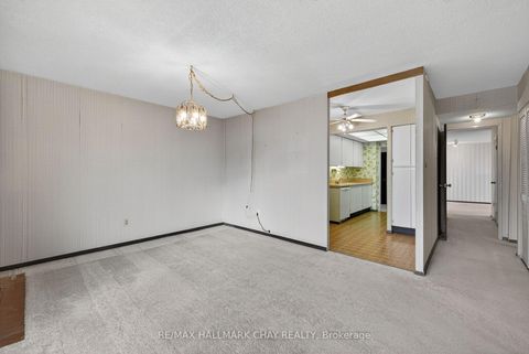 Photo 22 at 2002 - 65 Huntingdale Boulevard, L'Amoreaux, Toronto