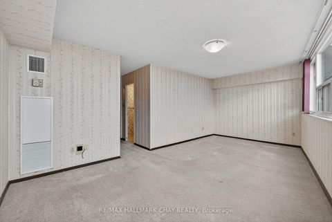 Photo 26 at 2002 - 65 Huntingdale Boulevard, L'Amoreaux, Toronto