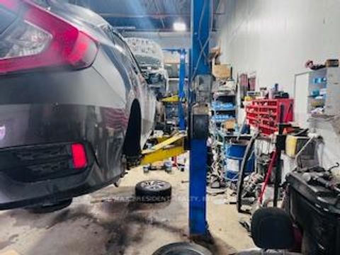 Photo 5 at 31-32 - 1772 Albion Road, Clairville, Toronto