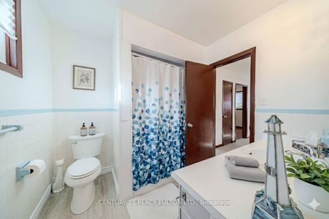 Photo 17 at 3 Griselda Crescent, Woburn, Toronto