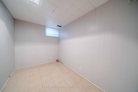 Photo 22 at 3 Griselda Crescent, Woburn, Toronto