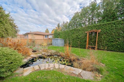 Photo 28 at 3 Griselda Crescent, Woburn, Toronto