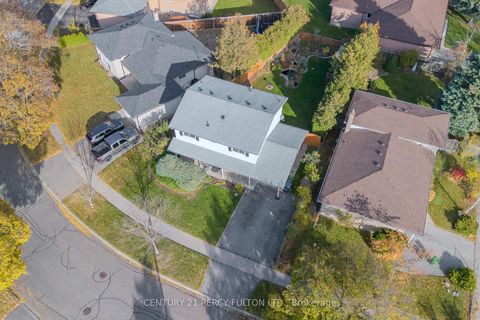 Photo 31 at 3 Griselda Crescent, Woburn, Toronto