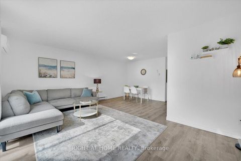 Photo 10 at 64 Worthington Drive, BR Bronte, Oakville