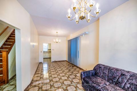 Photo 7 at 17 Talbot Street, Pellam Park, Toronto