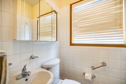 Photo 15 at 17 Talbot Street, Pellam Park, Toronto