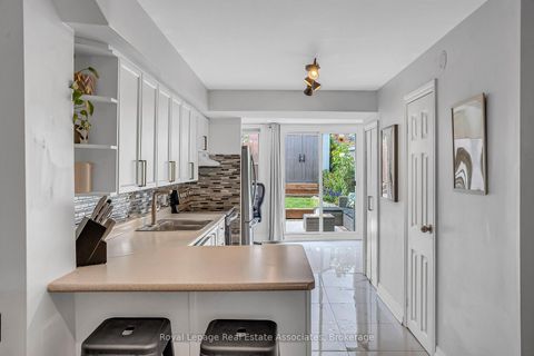 Photo 10 at 240 Sixth Street, New Toronto, Toronto