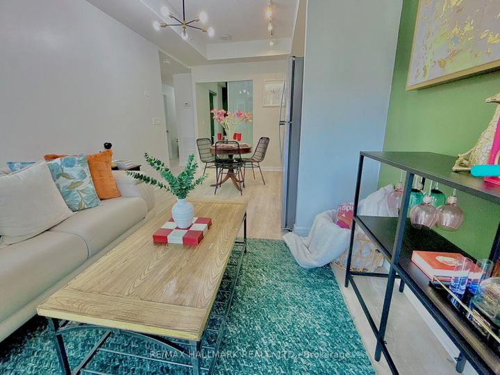 Photo 29 at 619 - 621 Sheppard Avenue E, Bayview Village, Toronto