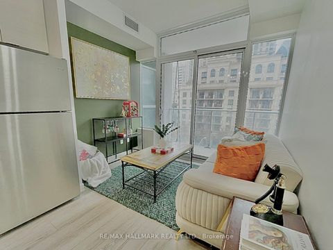 Photo 3 at 619 - 621 Sheppard Avenue E, Bayview Village, Toronto