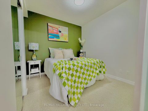 Photo 15 at 619 - 621 Sheppard Avenue E, Bayview Village, Toronto