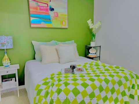 Photo 21 at 619 - 621 Sheppard Avenue E, Bayview Village, Toronto