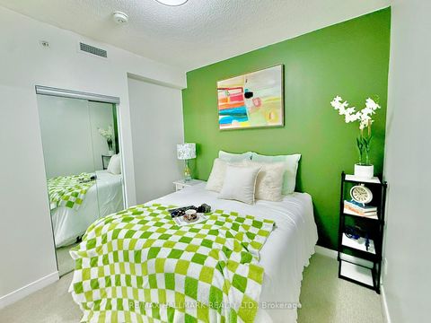 Photo 31 at 619 - 621 Sheppard Avenue E, Bayview Village, Toronto