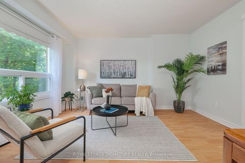 Photo 3 at 56 Muirlands Drive, Milliken, Toronto