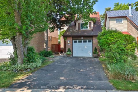 Photo 4 at 56 Muirlands Drive, Milliken, Toronto