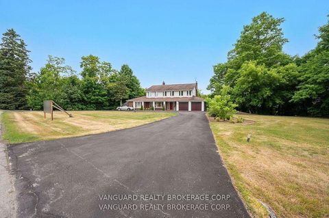 Photo 1 at 80 Kleins Crescent, Kleinburg, Vaughan