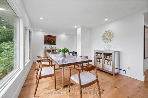 Photo 13 at 80 Kleins Crescent, Kleinburg, Vaughan