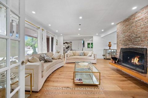 Photo 15 at 80 Kleins Crescent, Kleinburg, Vaughan